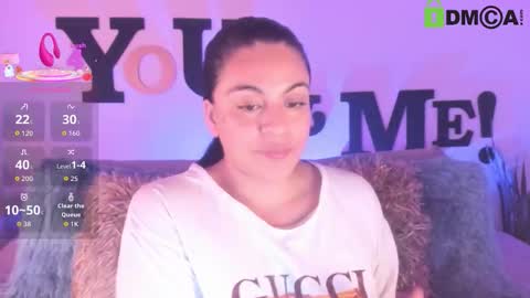 Snapshot of abby_saphir chatting on October 23, 4:01 am ABBY SAPHIR online show from October 23, 4:01 am