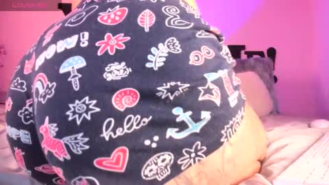 Snapshot of abby_saphir chatting on November 29, 6:38 am ABBY SAPHIR online show from November 29, 6:38 am