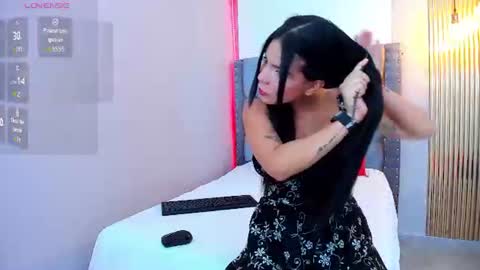 Snapshot of abby_stonne_ chatting on June 18, 11:58 am ABBY STONNE online show from June 18, 11:58 am