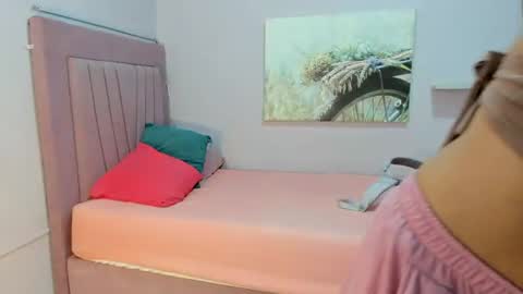 Snapshot of abby_stonne_ chatting on July 30, 12:15 pm ABBY STONNE online show from July 30, 12:15 pm