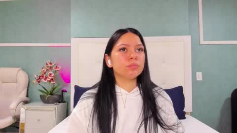 Abby Dixon  online show from February 18, 12:01 pm