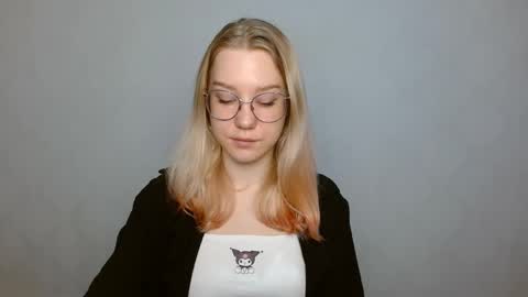 Abby Lovense is active online show from January 21, 10:19 am