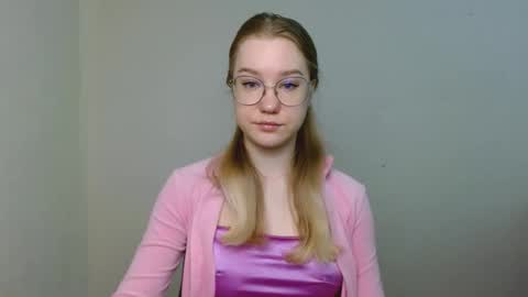 Abby Lovense is active online show from March 30, 9:32 am