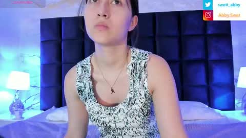 Abigail online show from February 19, 12:12 pm