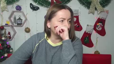 abbytaylorr online show from December 15, 7:46 am