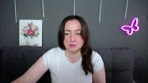 abbytaylorr online show from April 19, 6:46 am