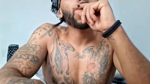 Snapshot of abc69xo chatting on December 21, 8:16 pm abc69xo online show from December 21, 8:16 pm