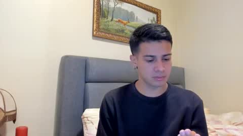 Independence model AbelAsburgo online show from September 20, 11:17 pm