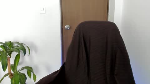 Independence model AbelAsburgo online show from October 10, 6:18 pm