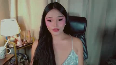 Abetterchristine online show from July 6, 4:53 am