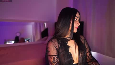 Abigail online show from November 30, 8:13 pm