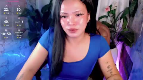 Snapshot of abigail_vergara chatting on June 20, 8:33 pm abigail_vergara online show from June 20, 8:33 pm