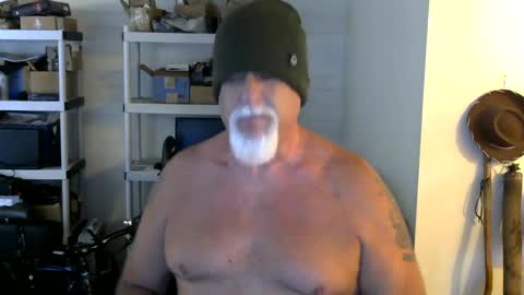 Snapshot of abigspermdonor chatting on September 19, 6:41 pm abigspermdonor online show from September 19, 6:41 pm