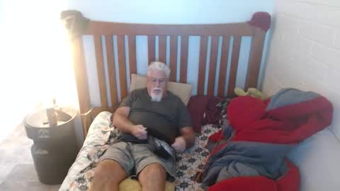 Snapshot of abigspermdonor chatting on November 7, 7:36 pm abigspermdonor online show from November 7, 7:36 pm