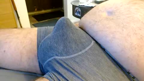 Snapshot of abigspermshooter chatting on April 21, 6:23 pm abigspermshooter online show from April 21, 6:23 pm