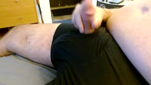 Snapshot of abigspermshooter chatting on April 24, 8:11 pm abigspermshooter online show from April 24, 8:11 pm