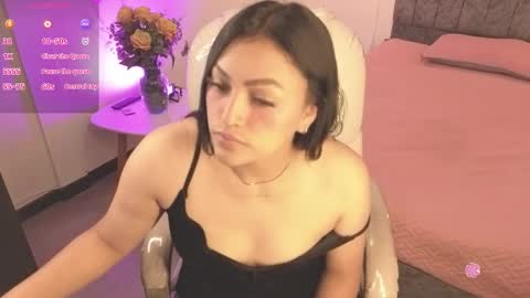 Abigail online show from March 3, 8:15 pm