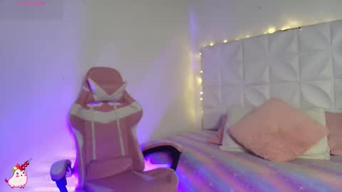 Abril  online show from February 24, 12:36 pm