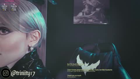 Snapshot of abril__colen chatting on January 3, 3:49 am April online show from January 3, 3:49 am