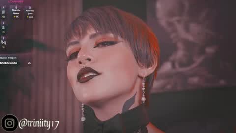 Snapshot of abril__colen chatting on February 16, 5:37 pm April online show from February 16, 5:37 pm