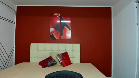 Snapshot of abrillee1 chatting on December 29, 2:10 pm ABRIL online show from December 29, 2:10 pm