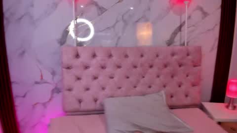 Abril online show from March 27, 11:32 am