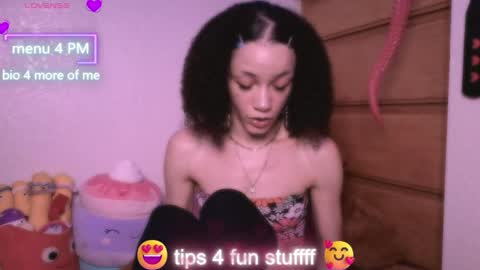 Snapshot of abruisedpeach chatting on April 23, 3:08 am Peach online show from April 23, 3:08 am