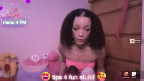 Snapshot of abruisedpeach chatting on May 20, 3:02 am Peach online show from May 20, 3:02 am