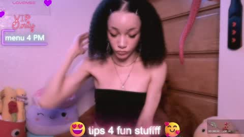 Snapshot of abruisedpeach chatting on June 7, 2:48 am Peach online show from June 7, 2:48 am