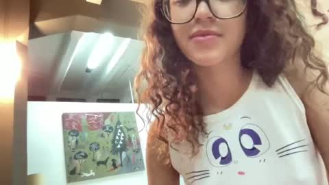 Snapshot of absolutehorrorfield chatting on November 7, 2:44 am Absolute Horror Field online show from November 7, 2:44 am