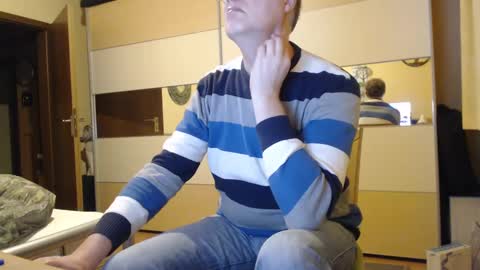 Snapshot of ach471 chatting on January 7, 7:59 pm ach471 online show from January 7, 7:59 pm