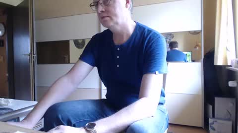 Snapshot of ach471 chatting on February 21, 9:34 am ach471 online show from February 21, 9:34 am