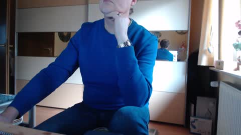 Snapshot of ach471 chatting on March 6, 5:00 pm ach471 online show from March 6, 5:00 pm