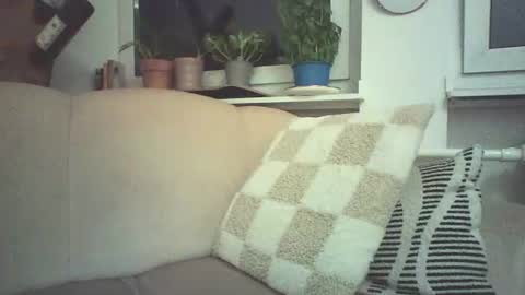 achix2704 online show from June 18, 9:19 pm