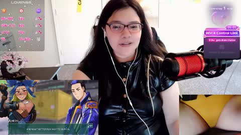 AChubbyGummy online show from April 10, 10:14 pm