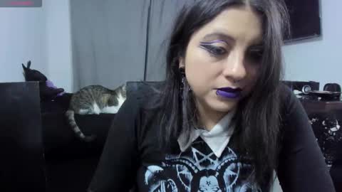 Alice online show from November 25, 3:50 am