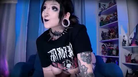 Acid or Iya  vacation November 19 to November 26 online show from February 3, 9:09 pm