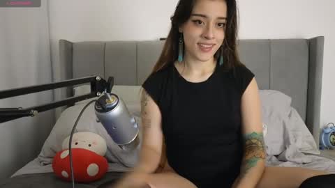 Snapshot of acidkaos chatting on February 28, 3:15 am Lana 3 online show from February 28, 3:15 am