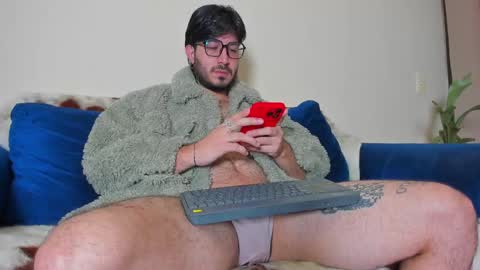 Snapshot of ackerman_eren_ chatting on January 23, 9:29 am R. online show from January 23, 9:29 am