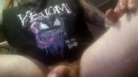 Snapshot of act_right_dub420 chatting on December 7, 9:44 pm act_right_dub420 online show from December 7, 9:44 pm