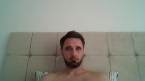 Snapshot of ad14n chatting on September 30, 11:26 am ad14n online show from September 30, 11:26 am