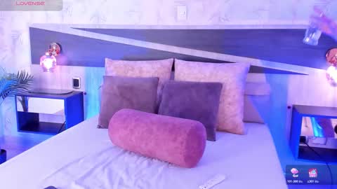 Snapshot of adaa_stone chatting on November 25, 5:07 am Adaa online show from November 25, 5:07 am