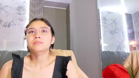 Snapshot of adaira31 chatting on June 24, 11:20 am Adaira online show from June 24, 11:20 am