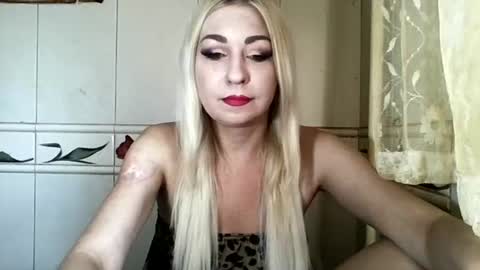 Snapshot of adajuliettesx chatting on July 20, 3:54 am AdaJuliettesx online show from July 20, 3:54 am