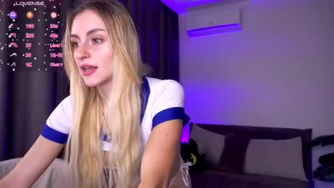 Ada online show from September 13, 9:03 pm