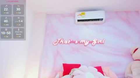 Snapshot of adalyn_cute chatting on July 29, 11:41 am Adalyn Cute online show from July 29, 11:41 am