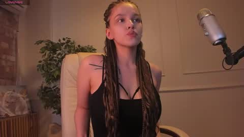 Adalyn online show from May 13, 11:07 am