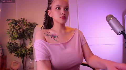 Adalyn online show from May 22, 11:05 am