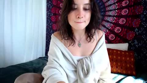 Adalyn online show from October 21, 12:17 pm