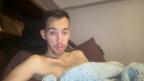 Snapshot of adam88231 chatting on July 24, 4:43 am adam88231 online show from July 24, 4:43 am